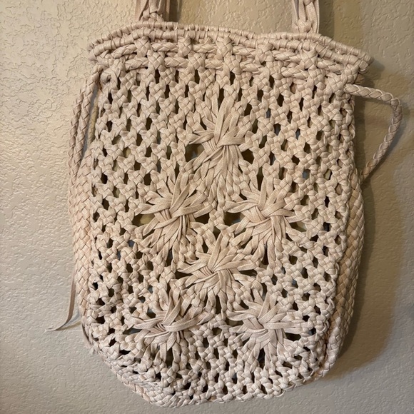Straw Studios Cream Woven Tote - Picture 5 of 15